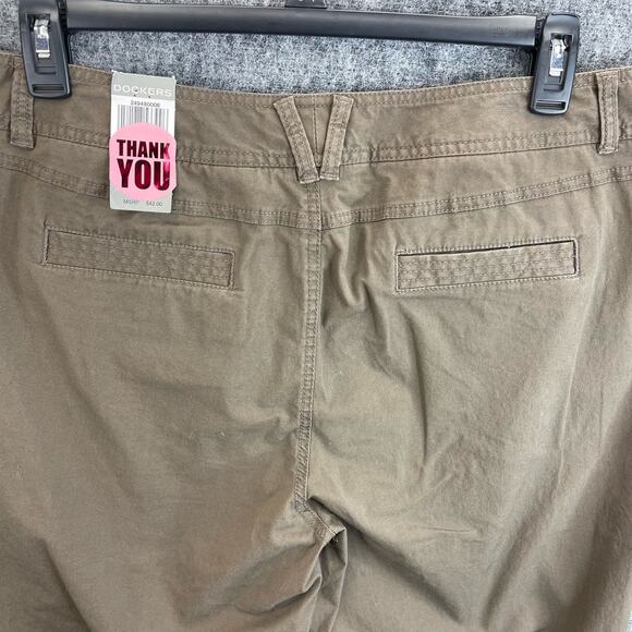 DOCKERS Capri Size 16 Mid Rise Curvy Fit Calf Length - Picture 2 of 12